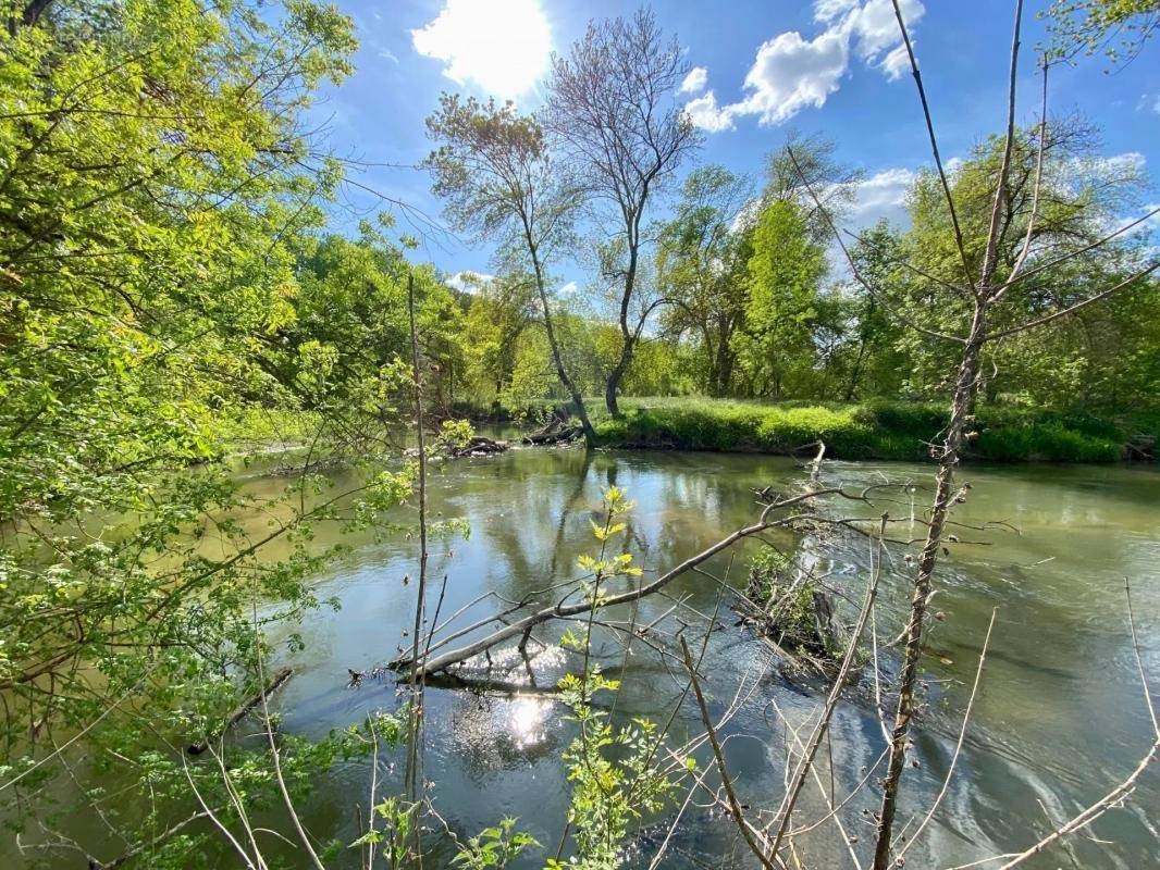 Terrain à SAINT-JEAN-SAINT-GERMAIN