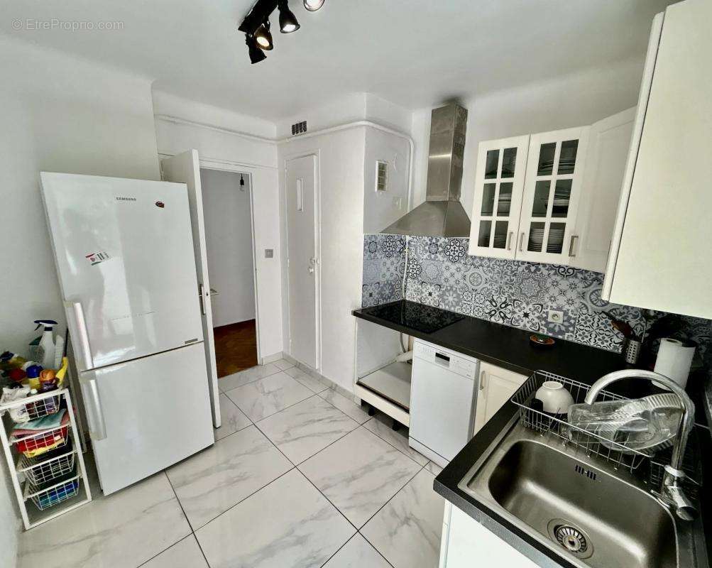 Appartement à MARSEILLE-12E