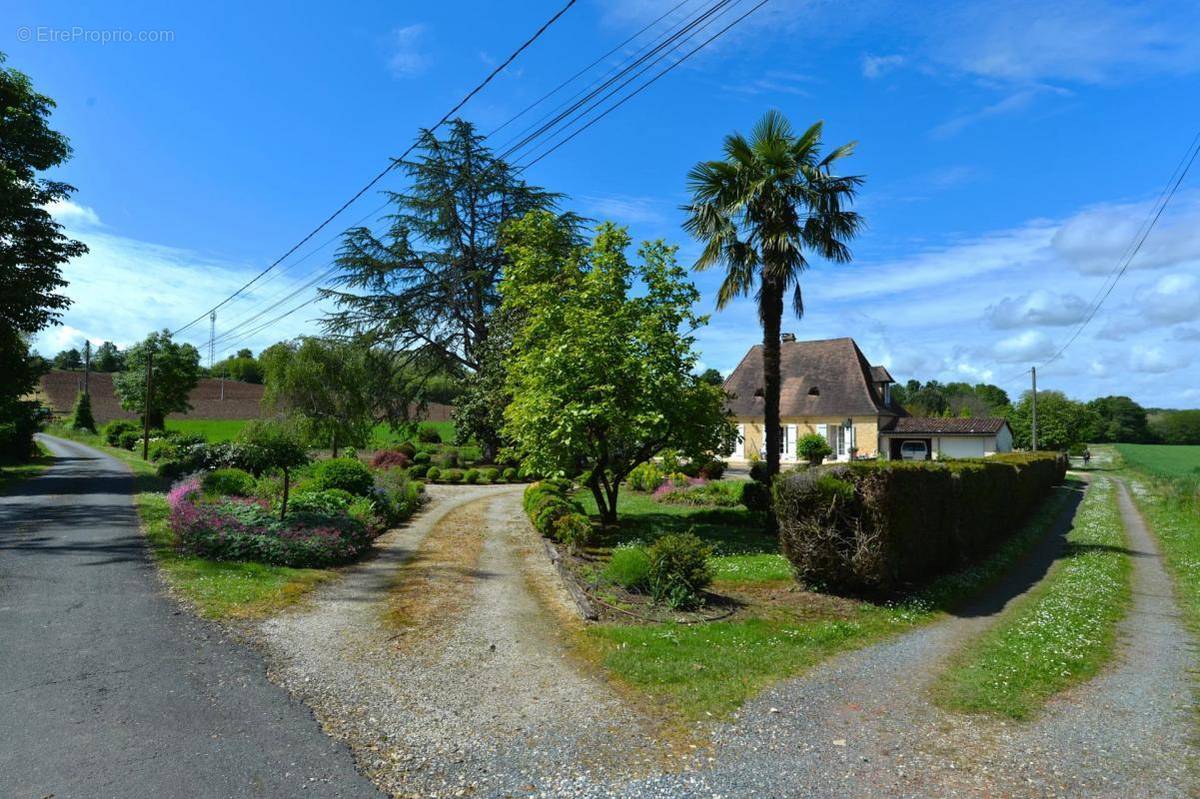 Maison à LALINDE