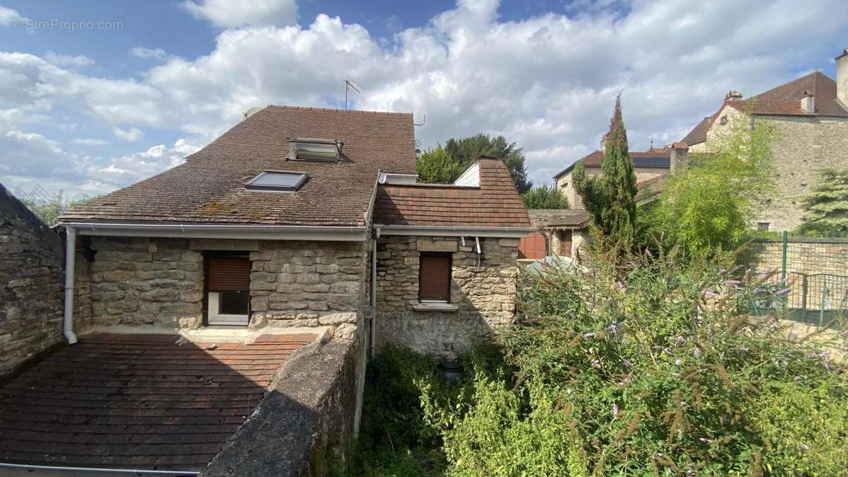 Maison à BLIGNY-SUR-OUCHE