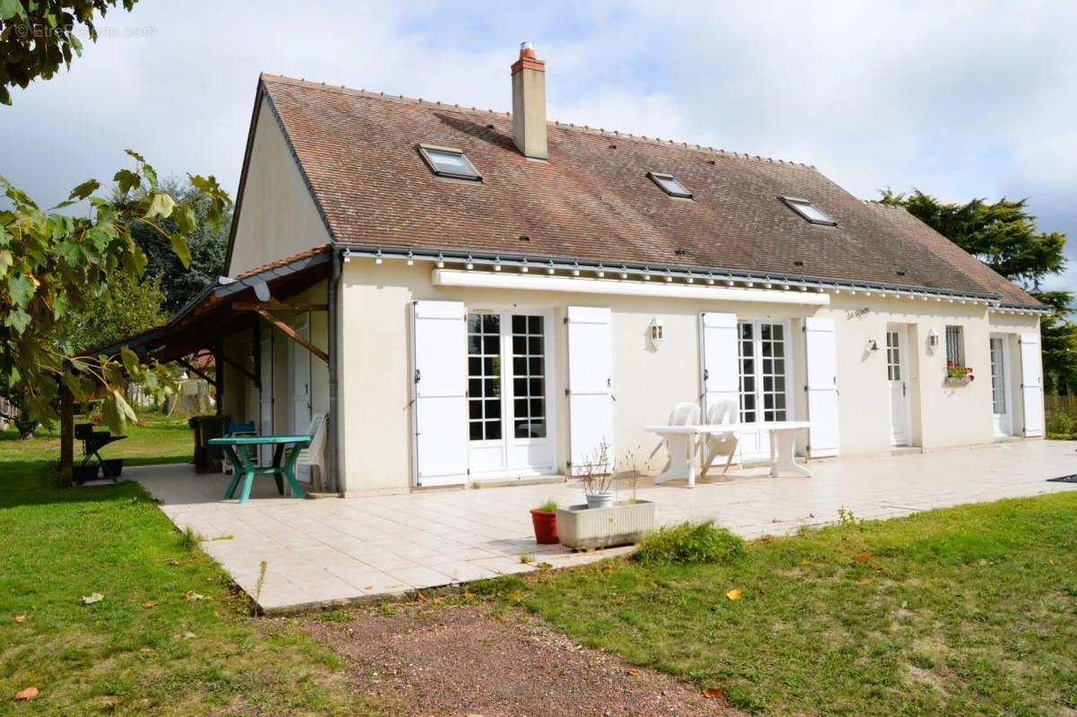 Maison à LOCHES