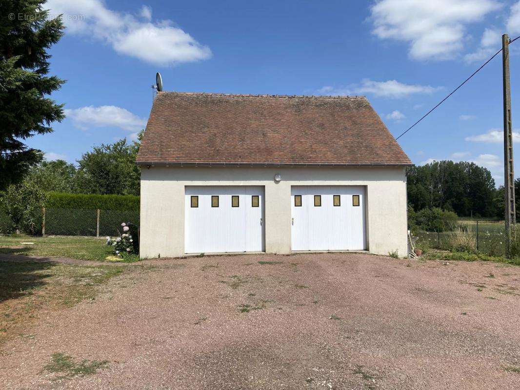 Maison à LOCHES