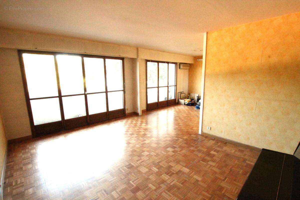 Appartement à MARSEILLE-13E