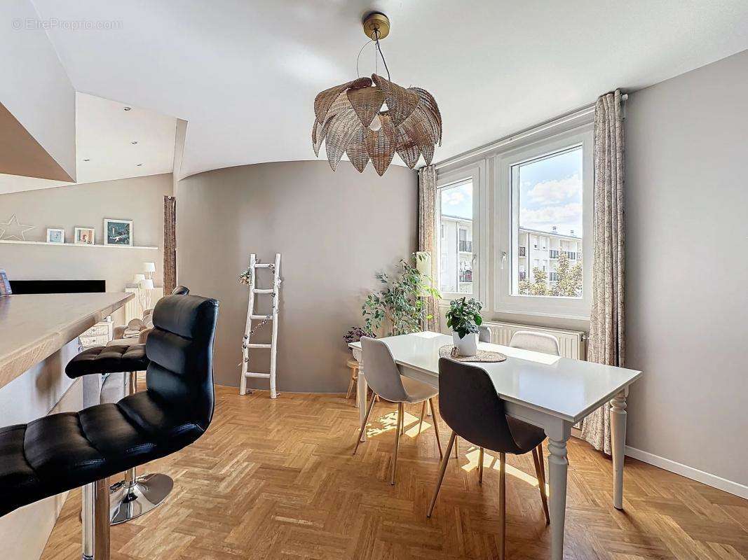 Appartement à REIMS