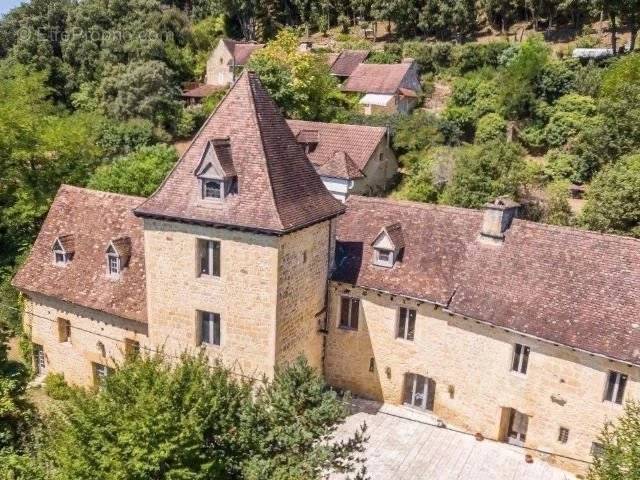 Maison à CALVIAC-EN-PERIGORD