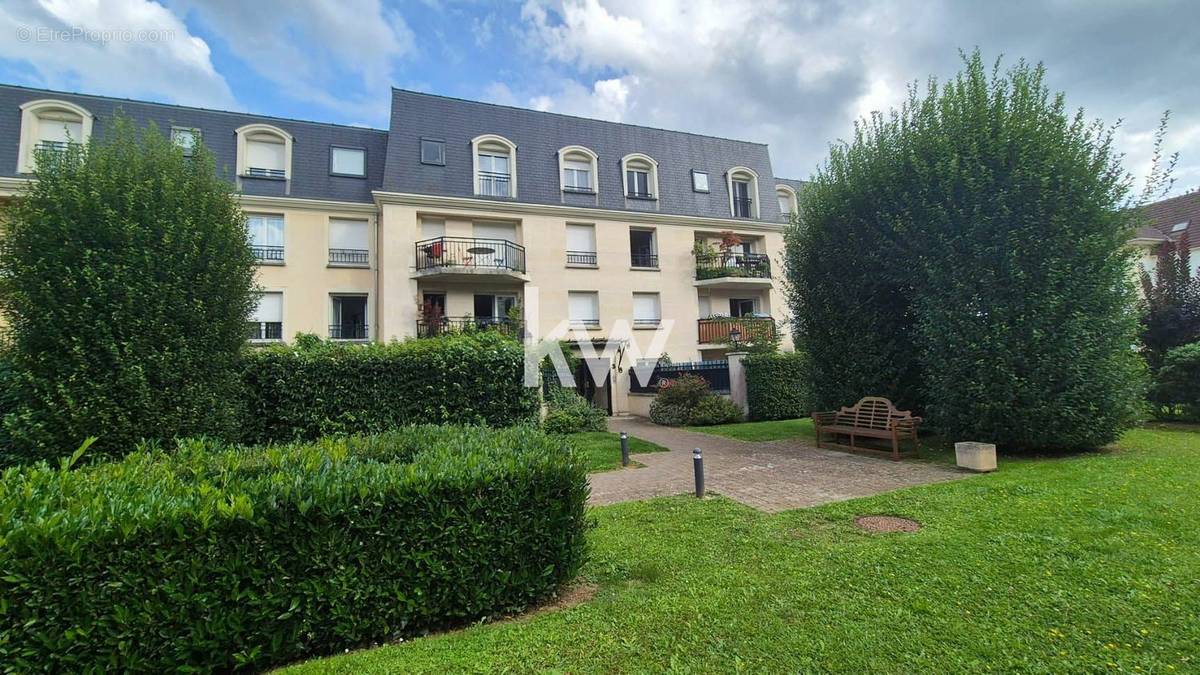 Appartement à MAGNY-LE-HONGRE