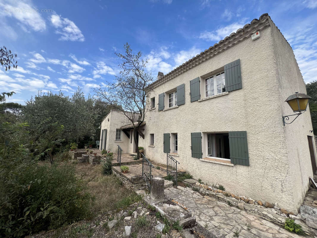 Maison à NIMES