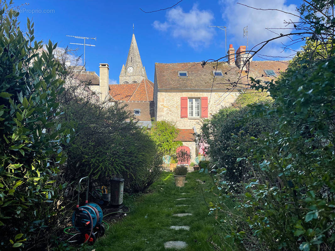 Maison à SENLIS