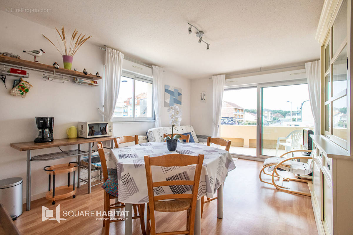 Appartement à CAMIERS