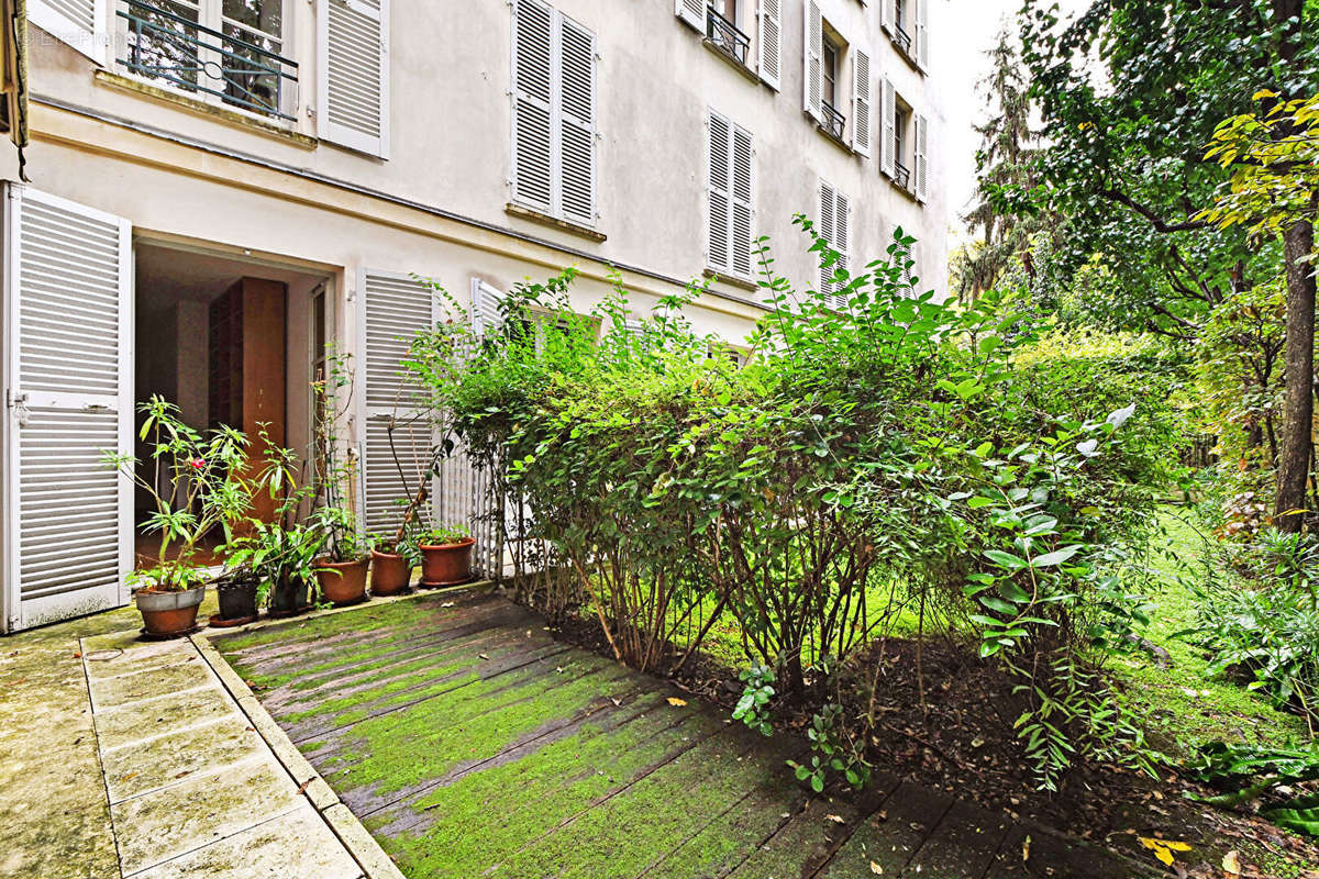 Appartement à PARIS-5E