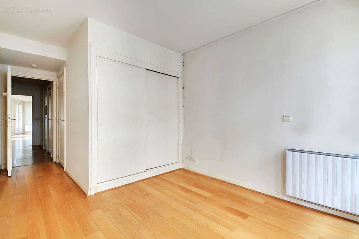 Appartement à PARIS-5E