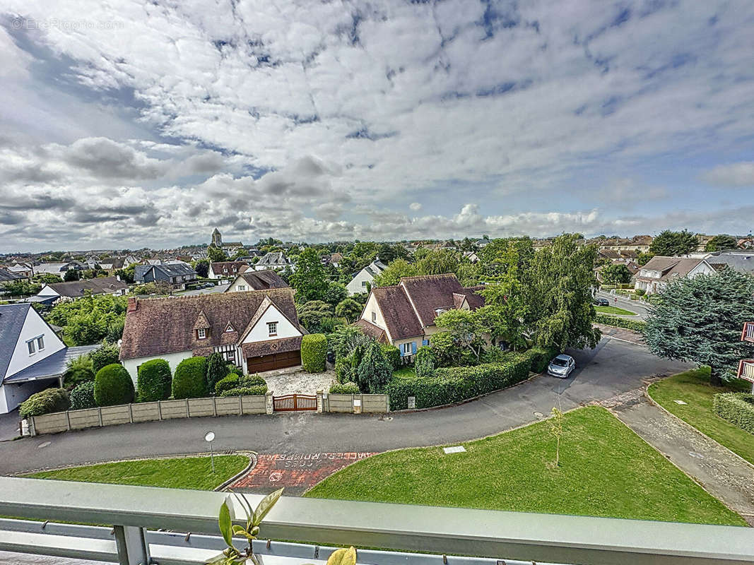 Appartement à OUISTREHAM