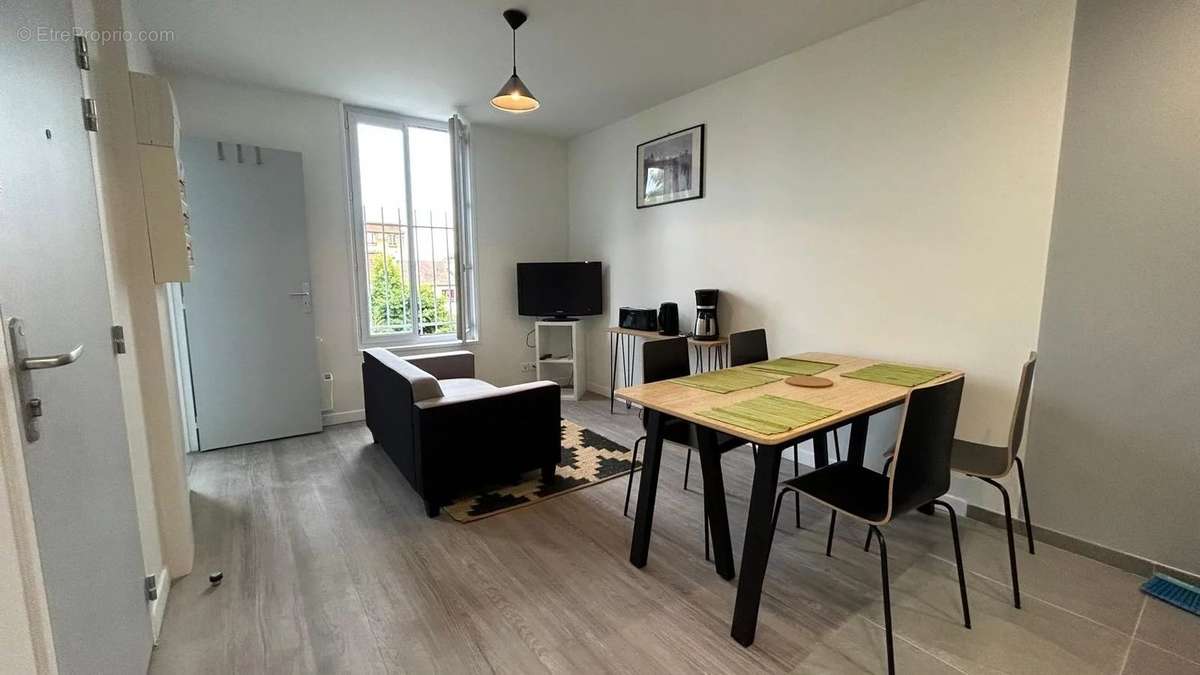 Appartement à ROSNY-SOUS-BOIS