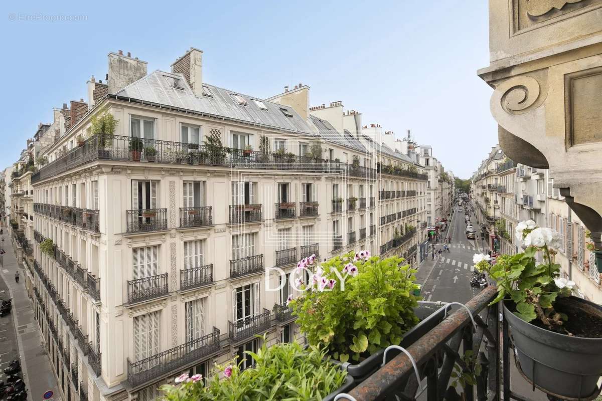 Appartement à PARIS-9E