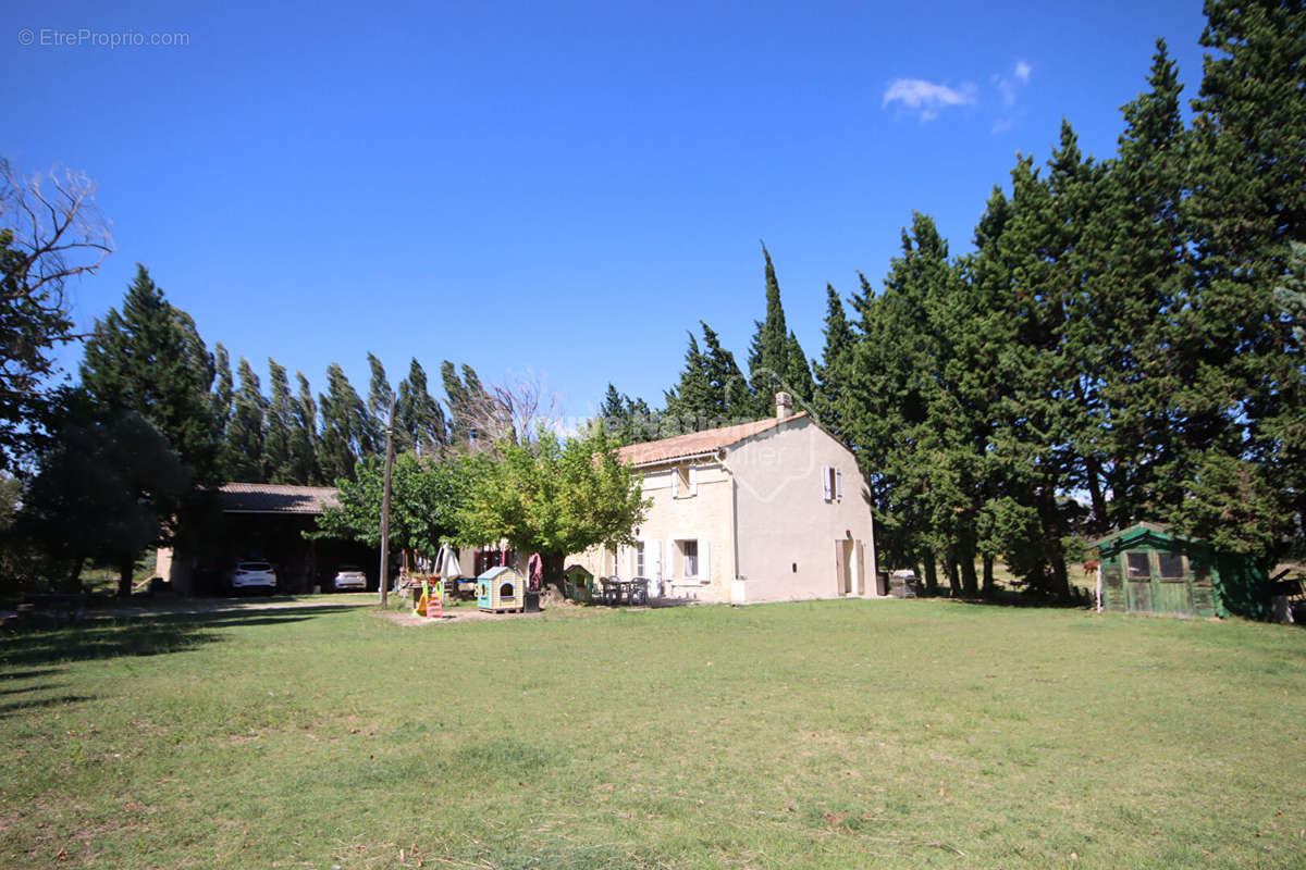 Maison à MONTEUX