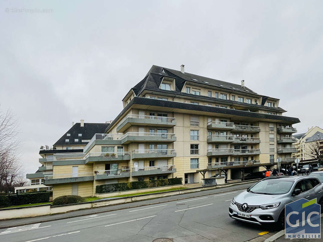 Parking à CAEN