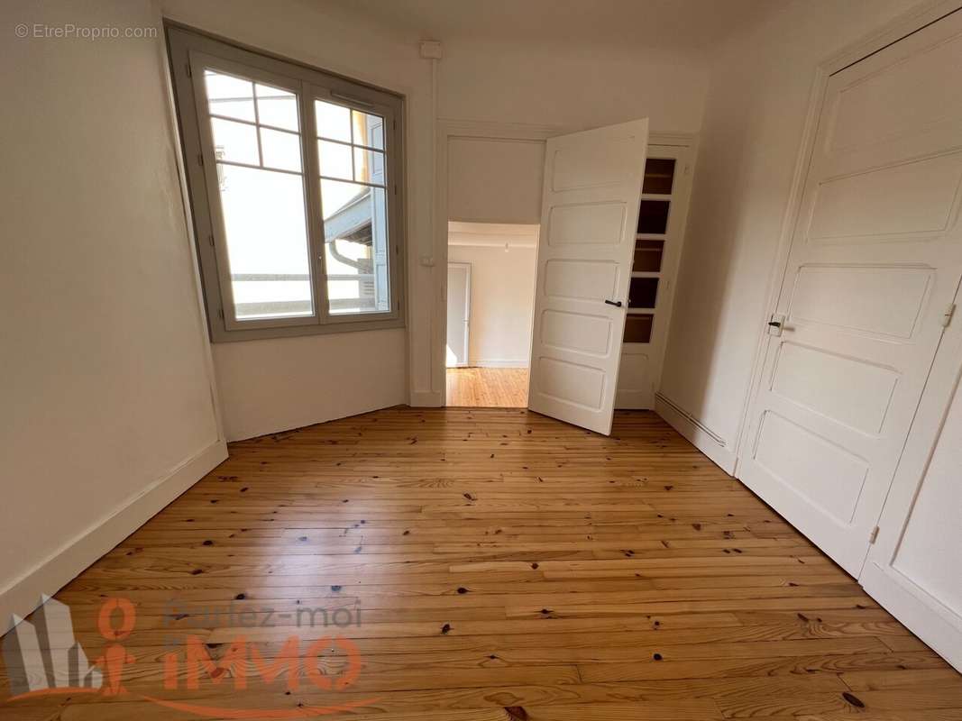 Appartement à AUREC-SUR-LOIRE