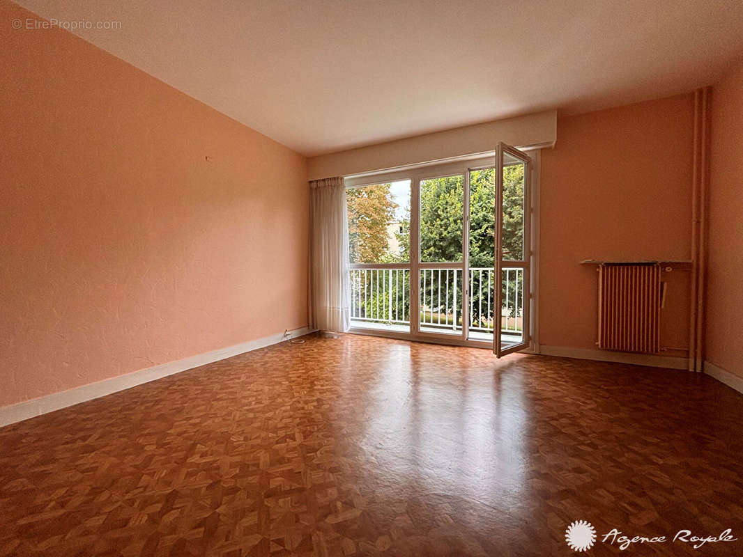 Appartement à CHAMBOURCY