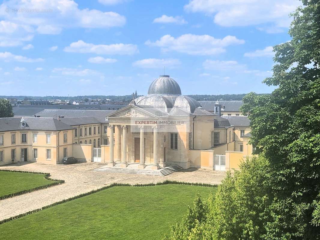 Appartement à VERSAILLES