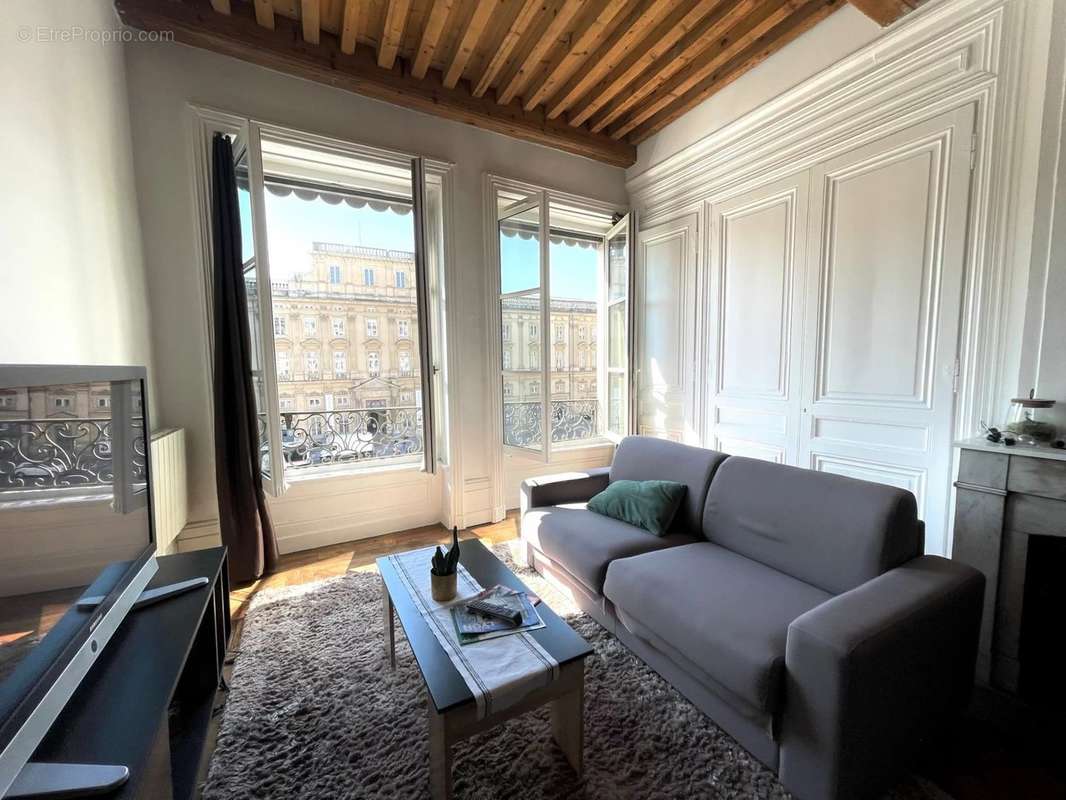 Appartement à LYON-1E