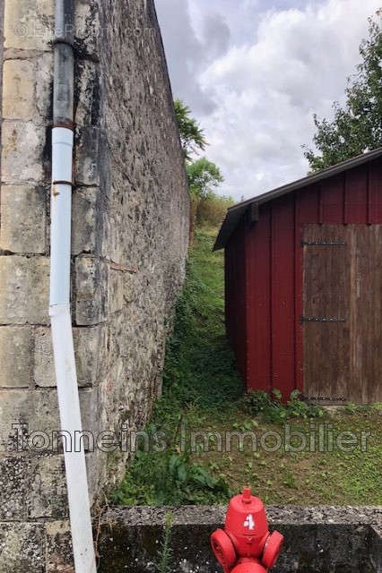 Parking à MONBAHUS