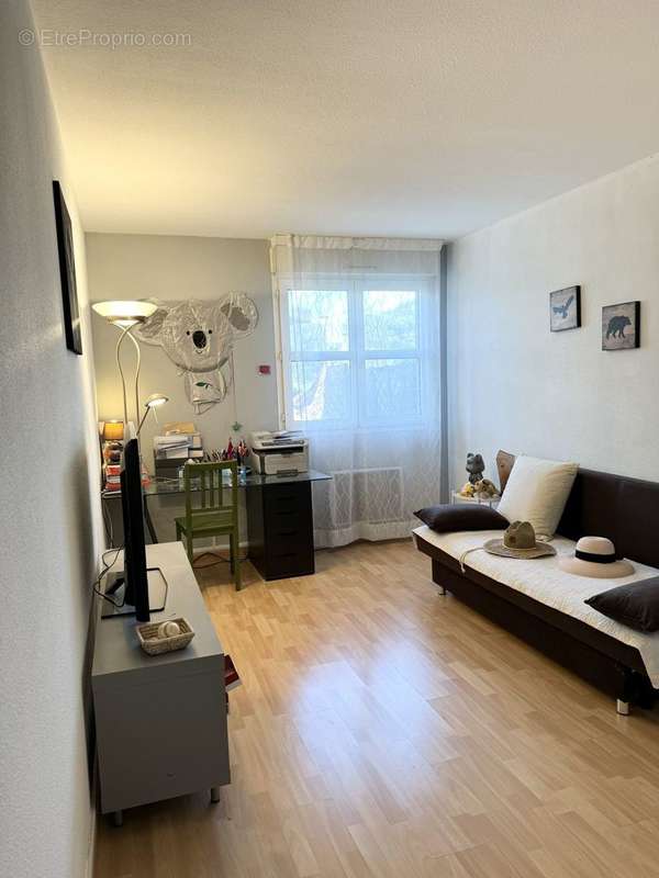 Appartement à VIRY