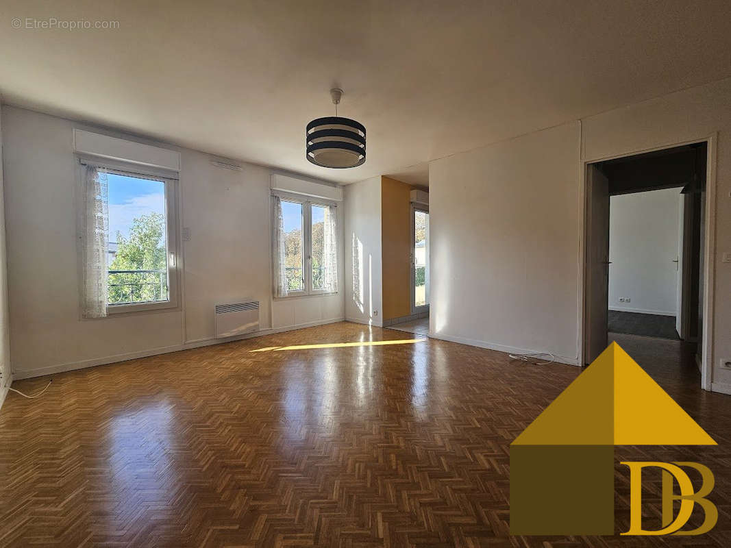 Appartement à MAISONS-ALFORT