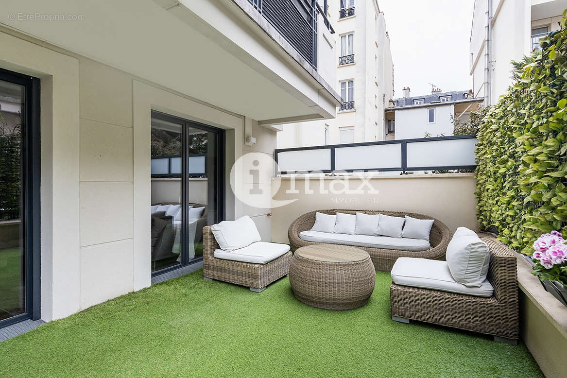 Appartement à LEVALLOIS-PERRET