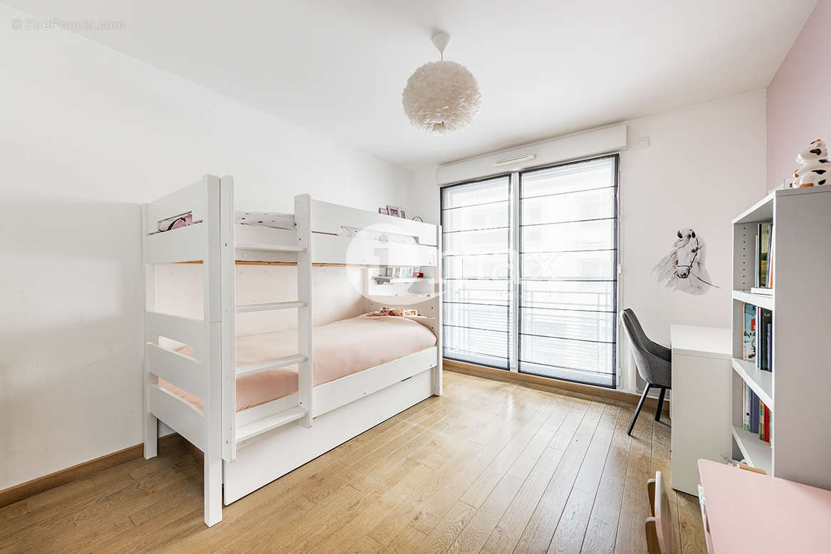 Appartement à LEVALLOIS-PERRET