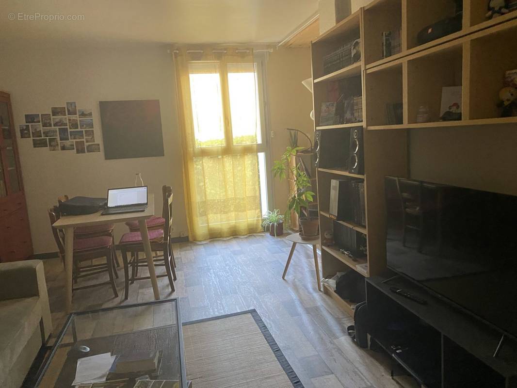 Appartement à AUBENAS