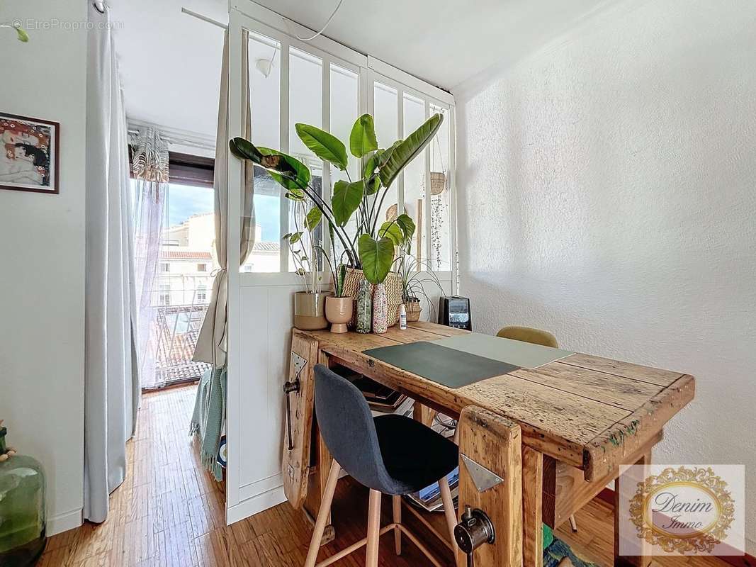 Appartement à NIMES