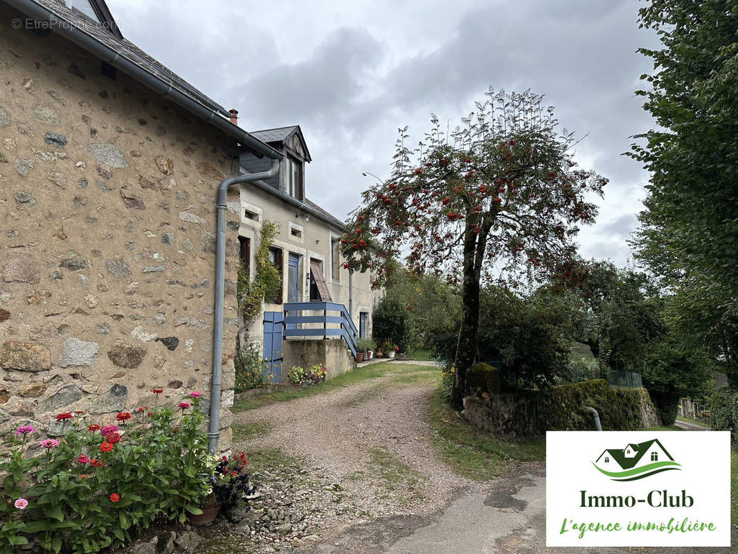 Maison à CHATEAU-CHINON(CAMPAGNE)