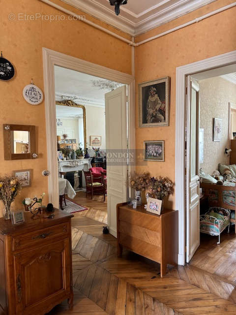 Appartement à VERSAILLES