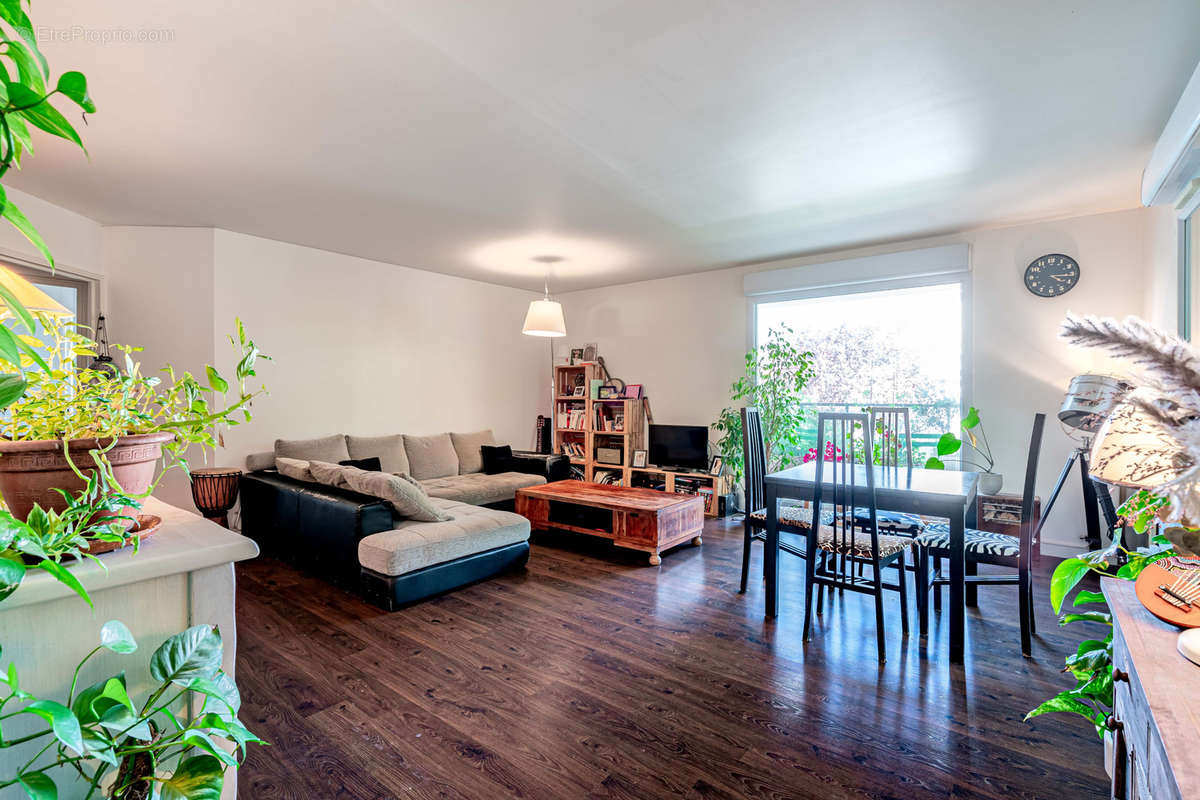 Appartement à SAINTE-FOY-LES-LYON