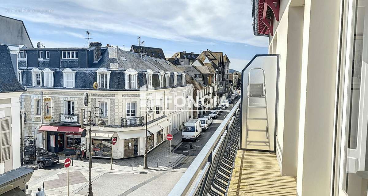 Appartement à DEAUVILLE