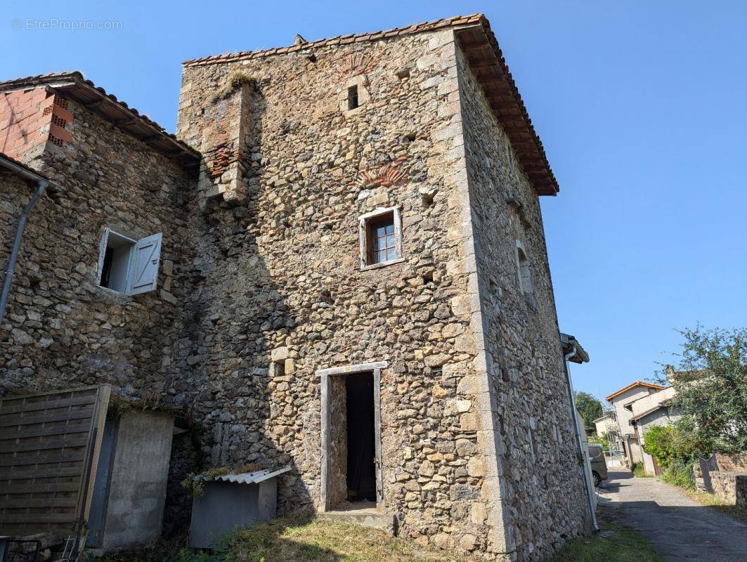 Maison à MONTJOIE-EN-COUSERANS