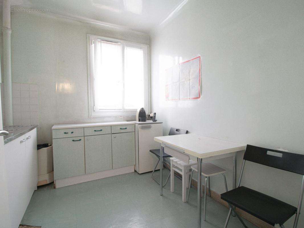 Appartement à ISSY-LES-MOULINEAUX