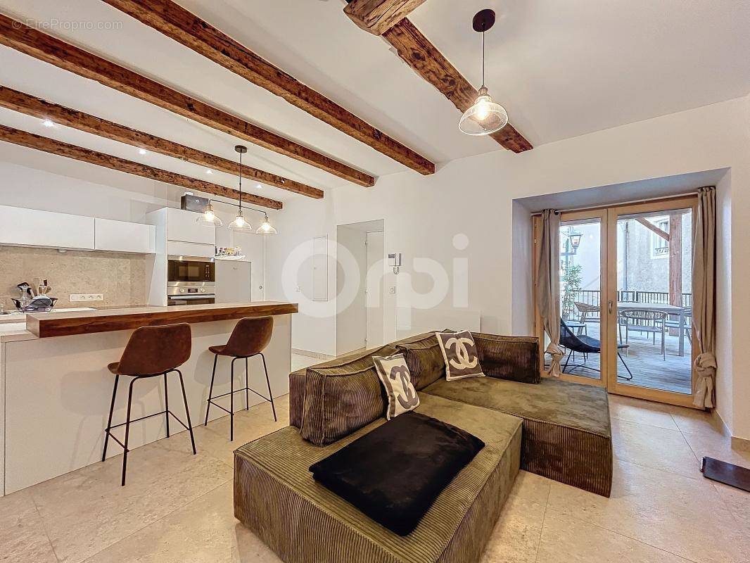 Appartement à EVIAN-LES-BAINS