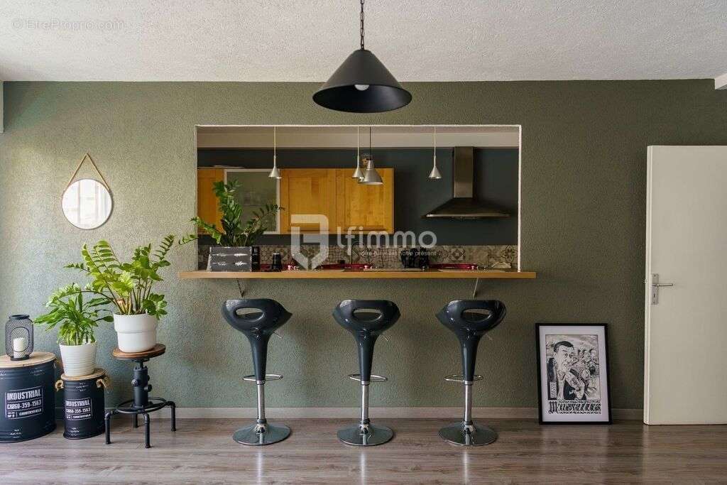 Appartement à MARSEILLE-10E