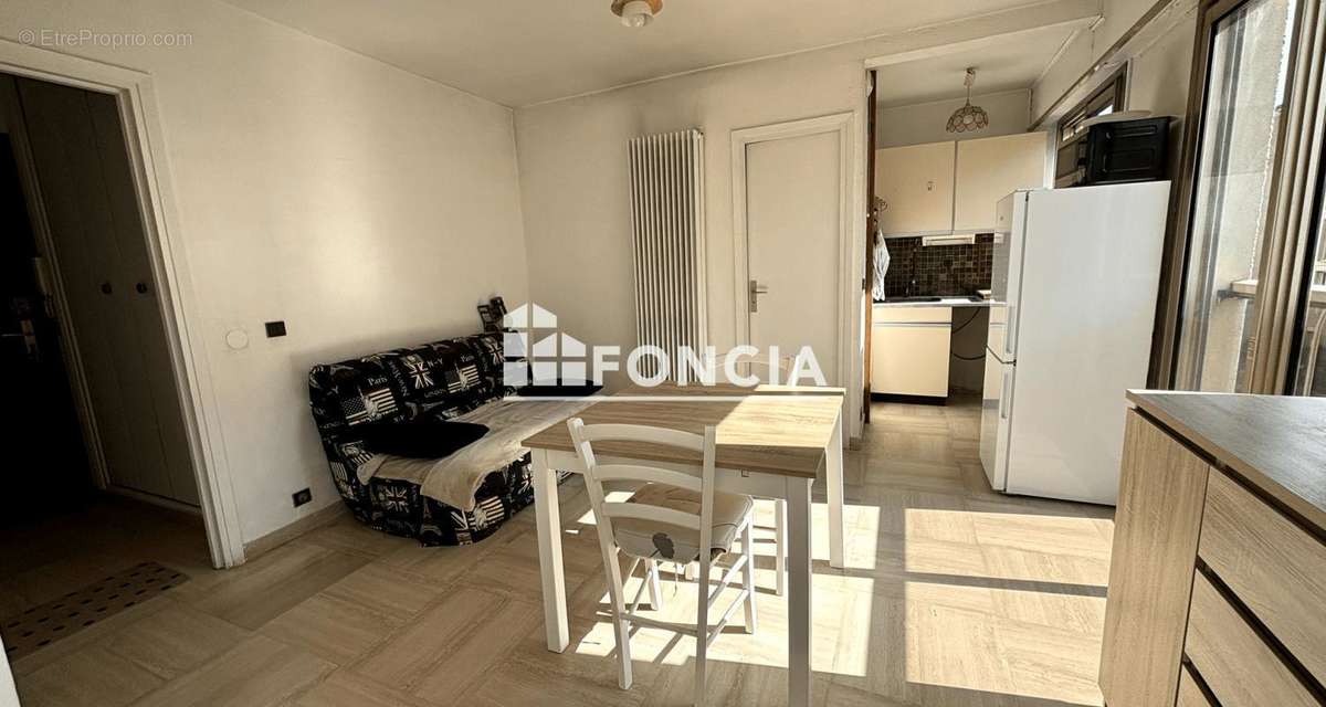 Appartement à HYERES