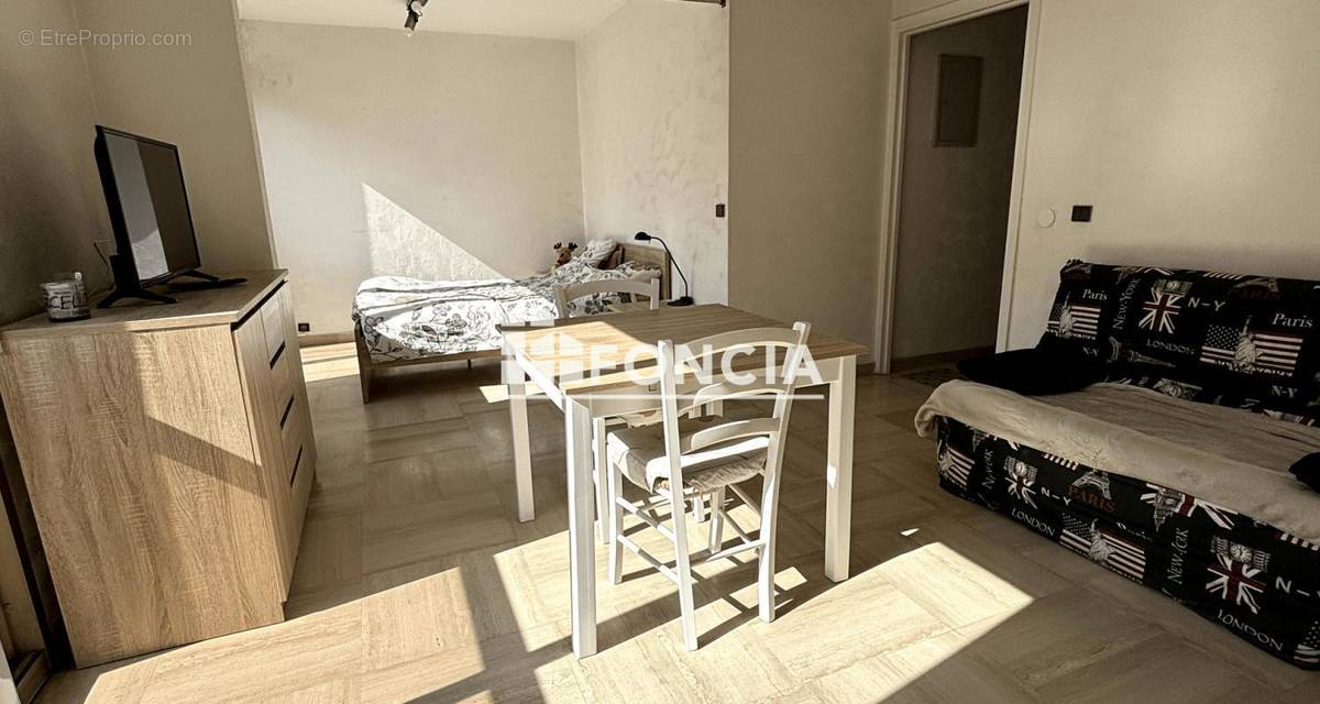 Appartement à HYERES