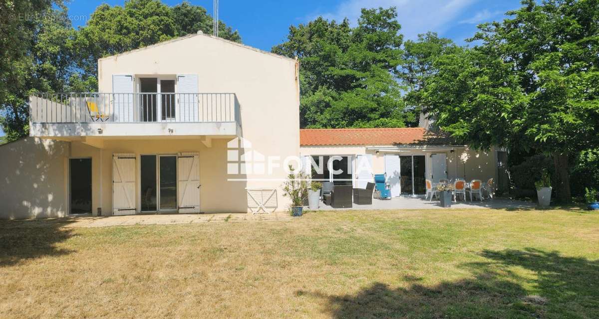 Maison à SAINT-HILAIRE-DE-RIEZ