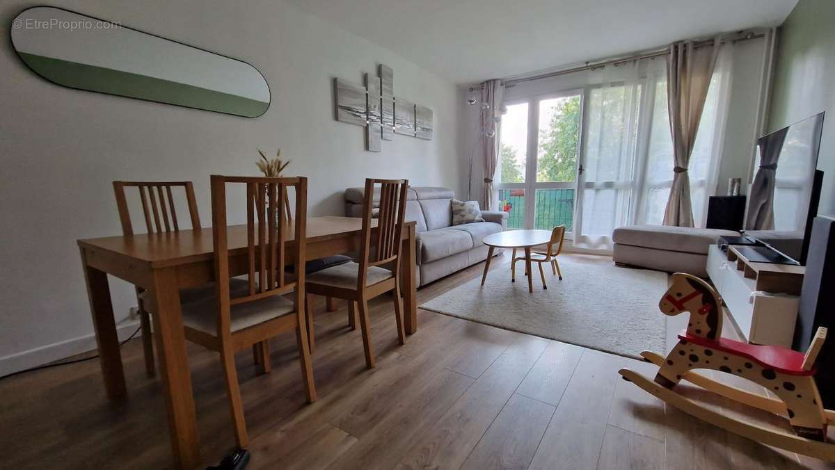 Appartement à NEUILLY-PLAISANCE