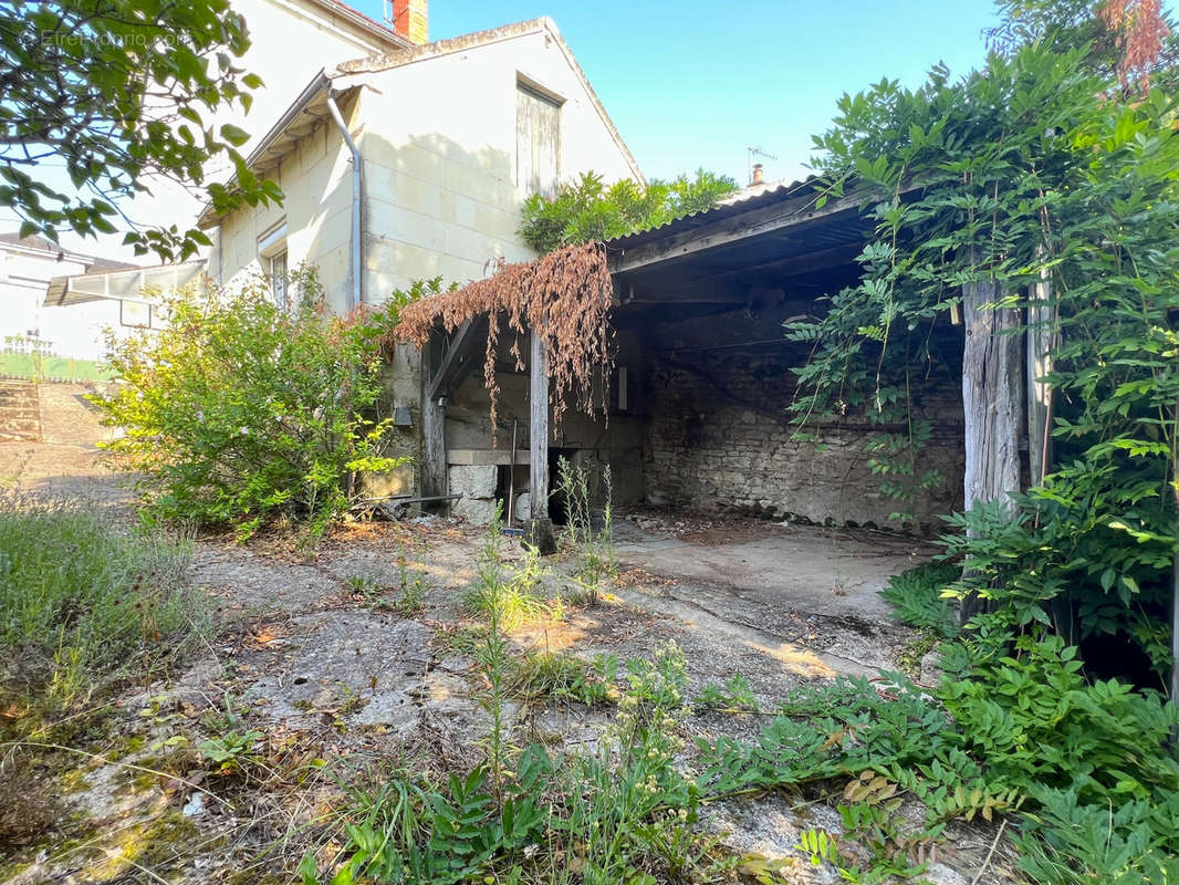 Maison à CHATELLERAULT