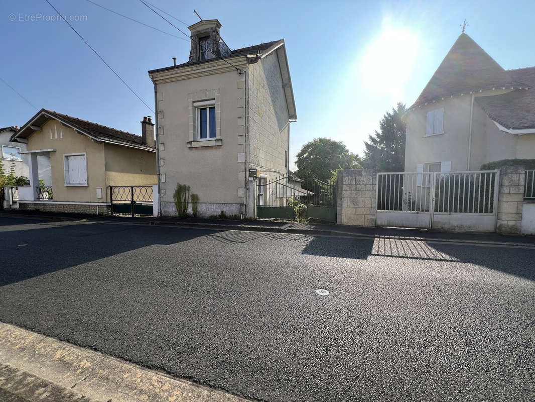 Maison à CHATELLERAULT