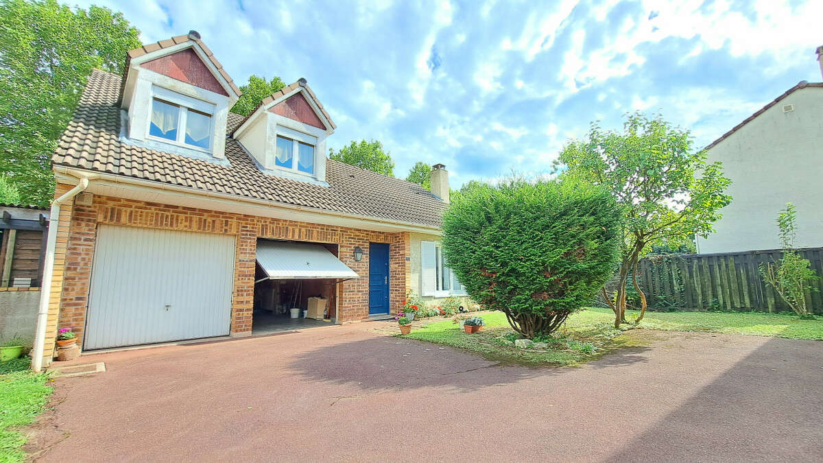 Maison à CERGY