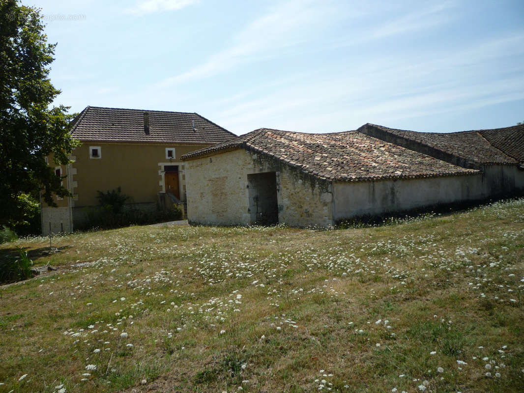 Maison à TOURNON-D&#039;AGENAIS