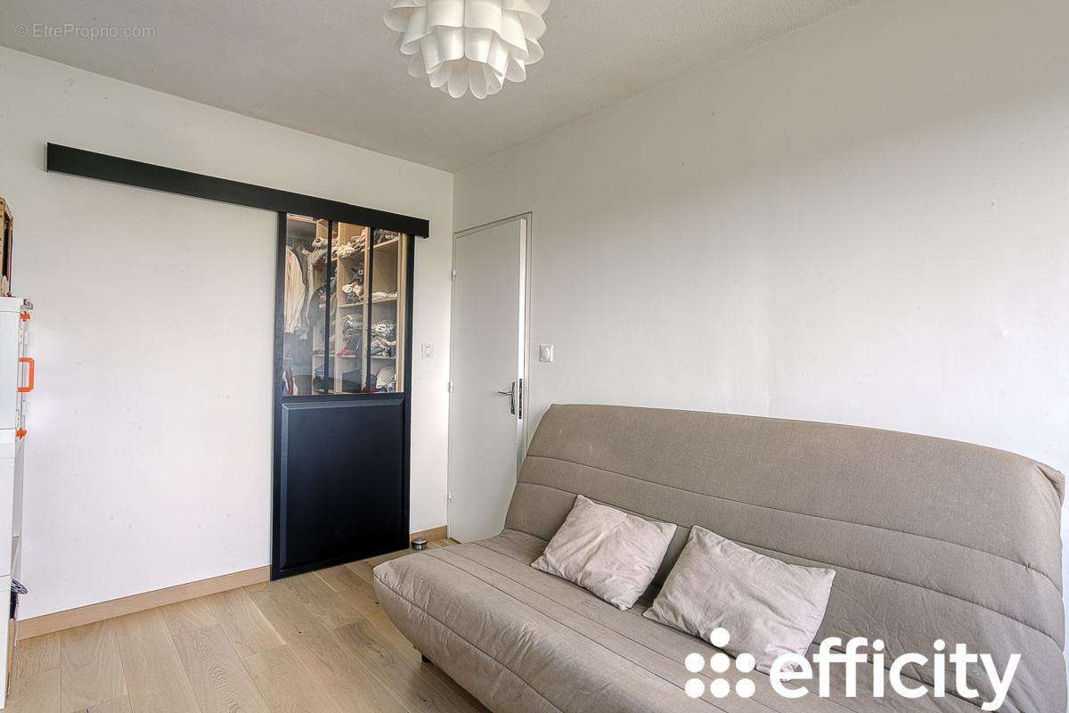 Appartement à SAINTE-FOY-LES-LYON