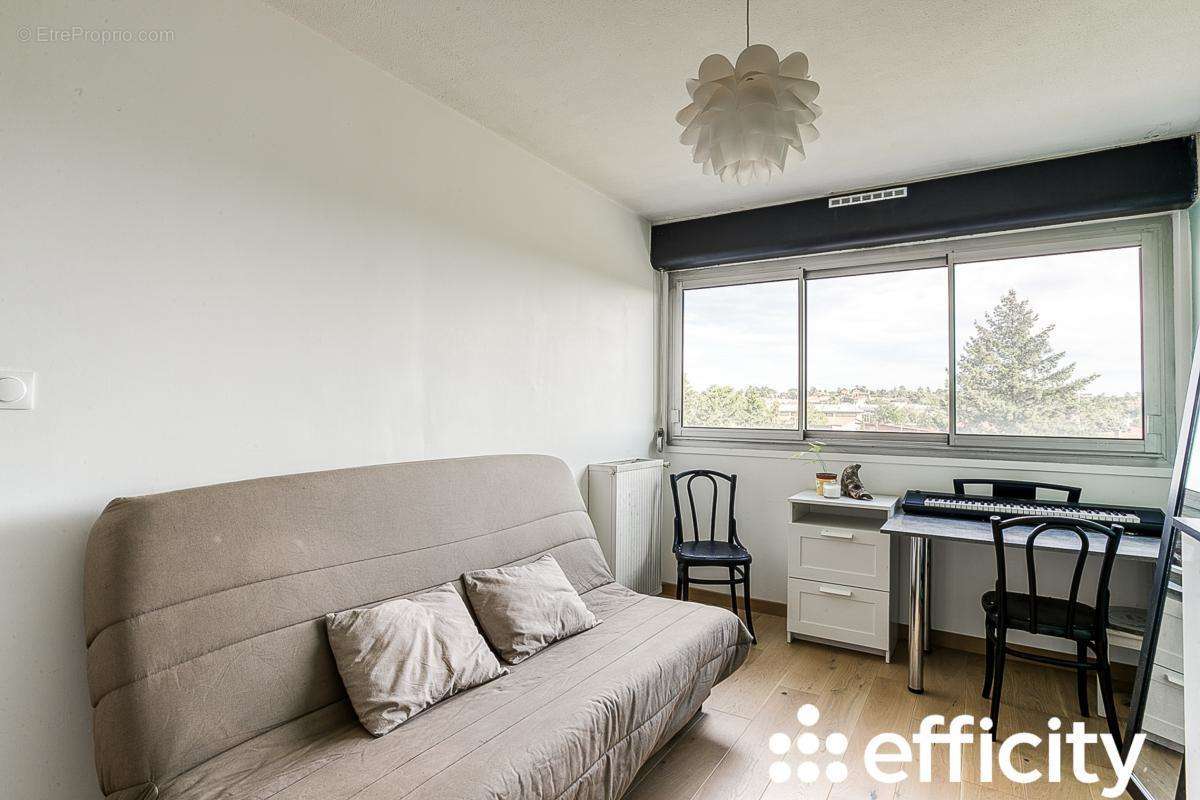 Appartement à SAINTE-FOY-LES-LYON