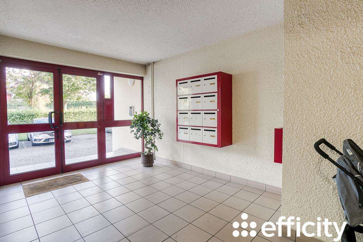 Appartement à SAINTE-FOY-LES-LYON